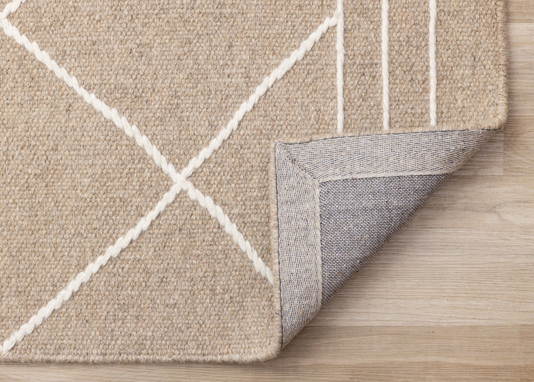 Lattice Design Rugs Ascent Beige Cream Diamond Lattice Design Rug – Devos Furniture Inc.