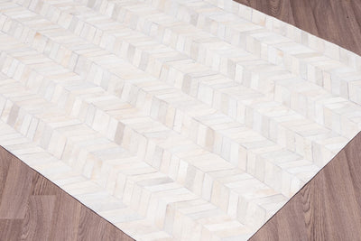 Pampas PAM-5901WHT Handmade Leather White Chevron Area Rug By Viana Inc - Devos Furniture Inc.